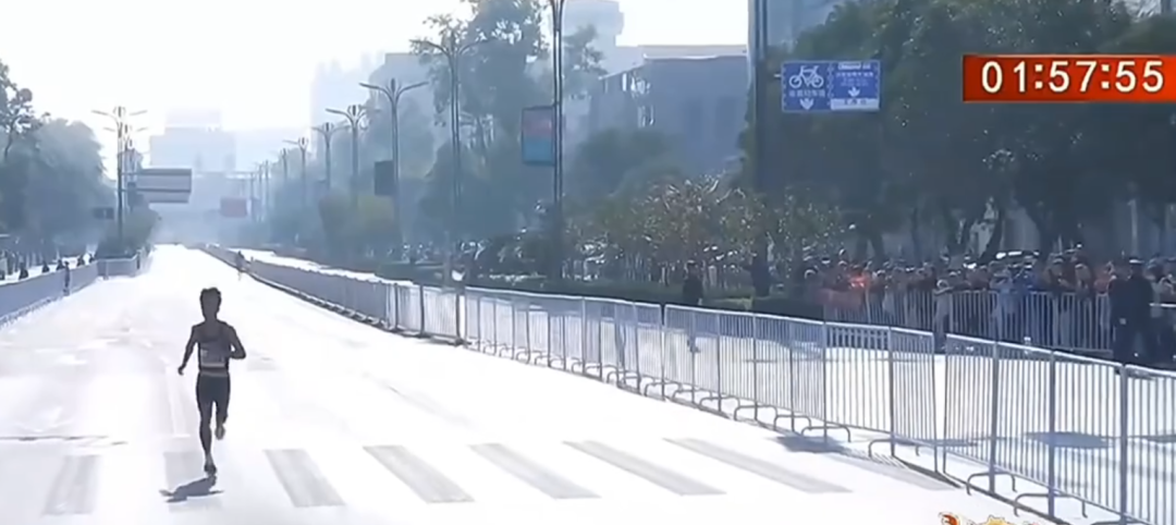 襄阳马拉松成绩_2020年襄阳马拉松_襄阳马拉松2018