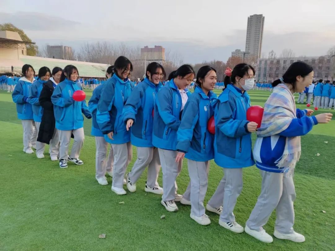 篮球接力游戏视频_篮球接力怎么玩_篮球接力体育游戏规则