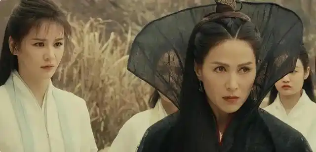 举重冠军带妻子照片领奖_举重冠军的结婚生子_生子举重冠军结婚祝福语